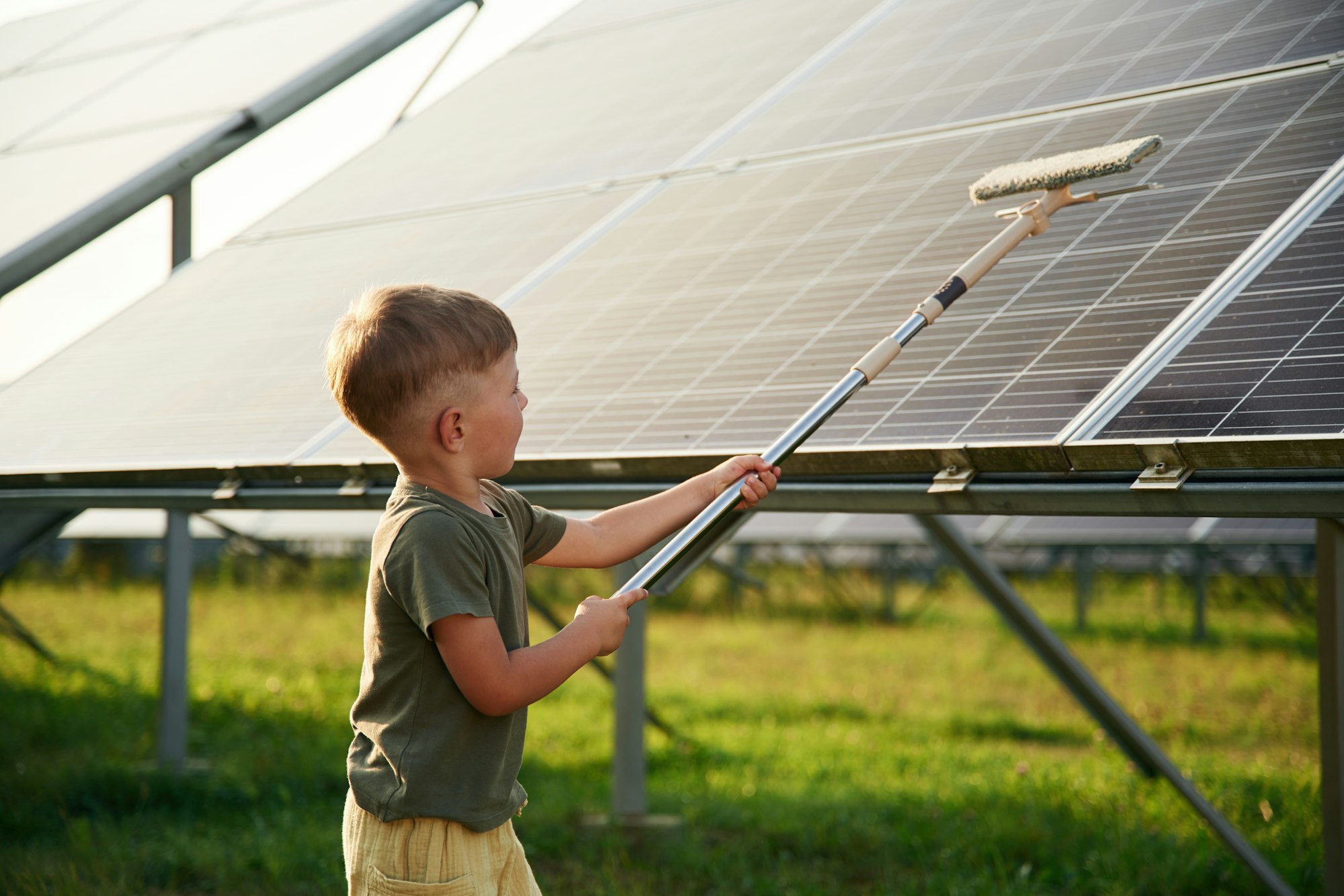 Solar panel cleaning equipment for sale