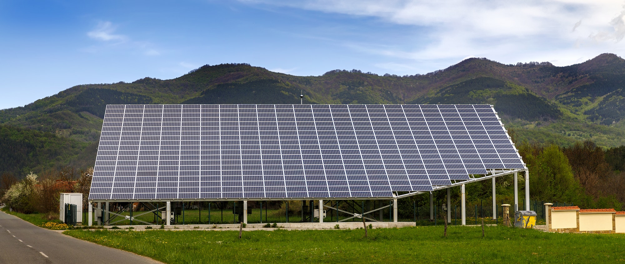 solar panels plug and play
