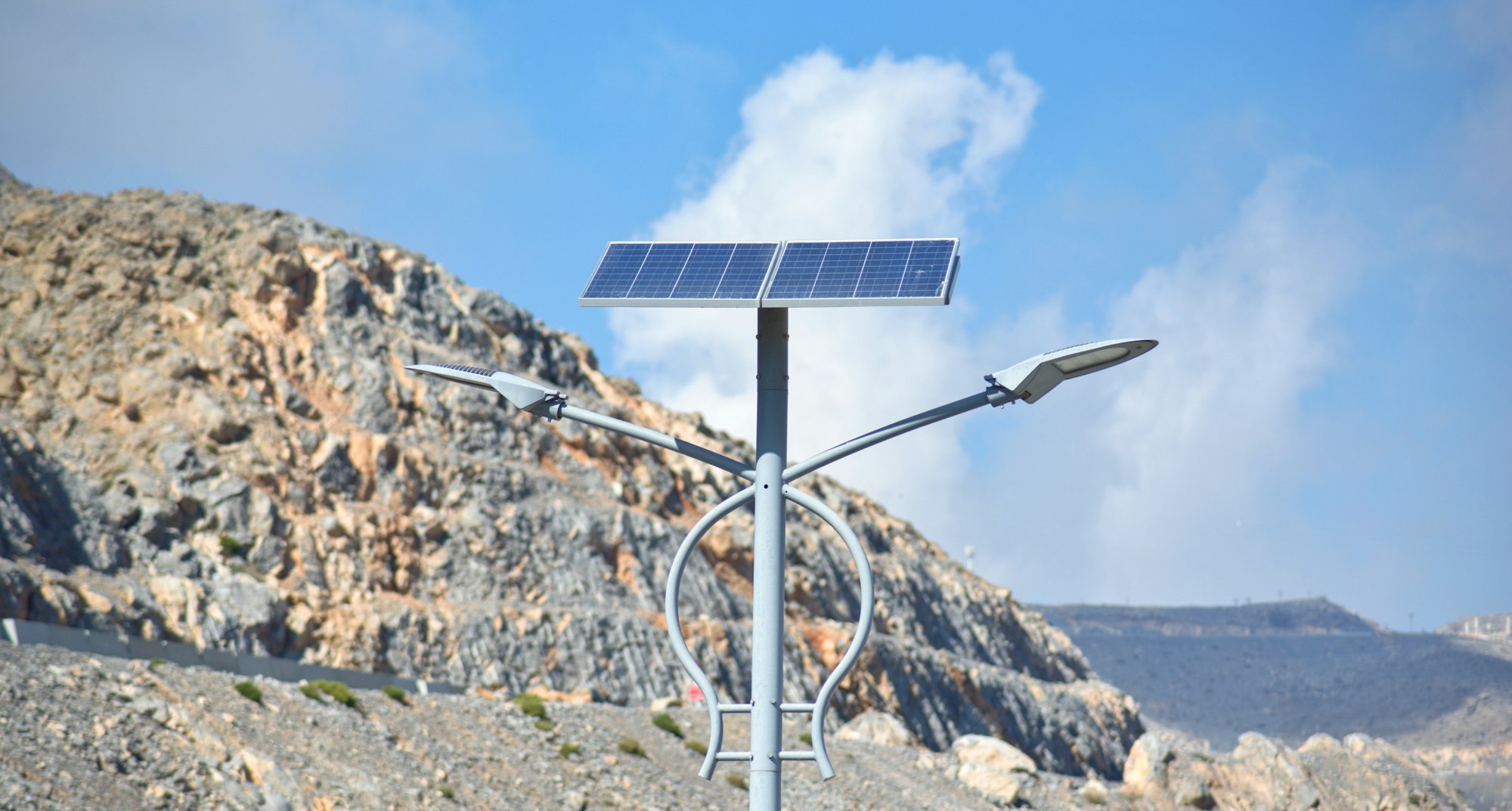 solar panel tracking mount