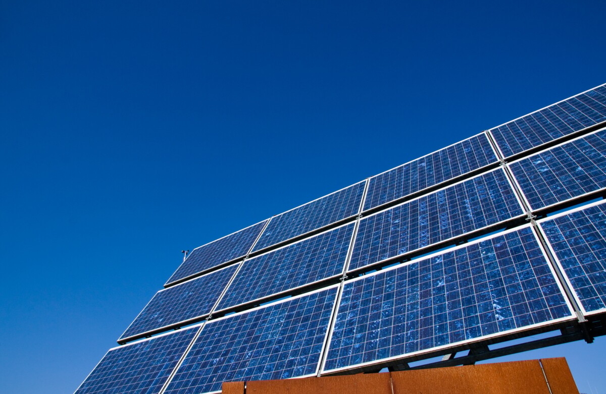 building a solar farm