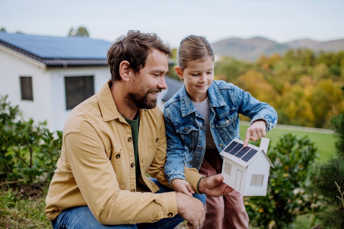 How to use solar panels