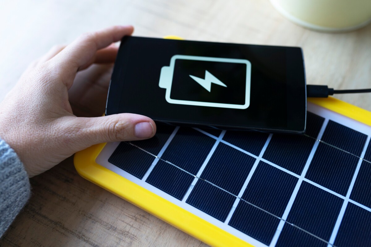 12v solar panel battery charger